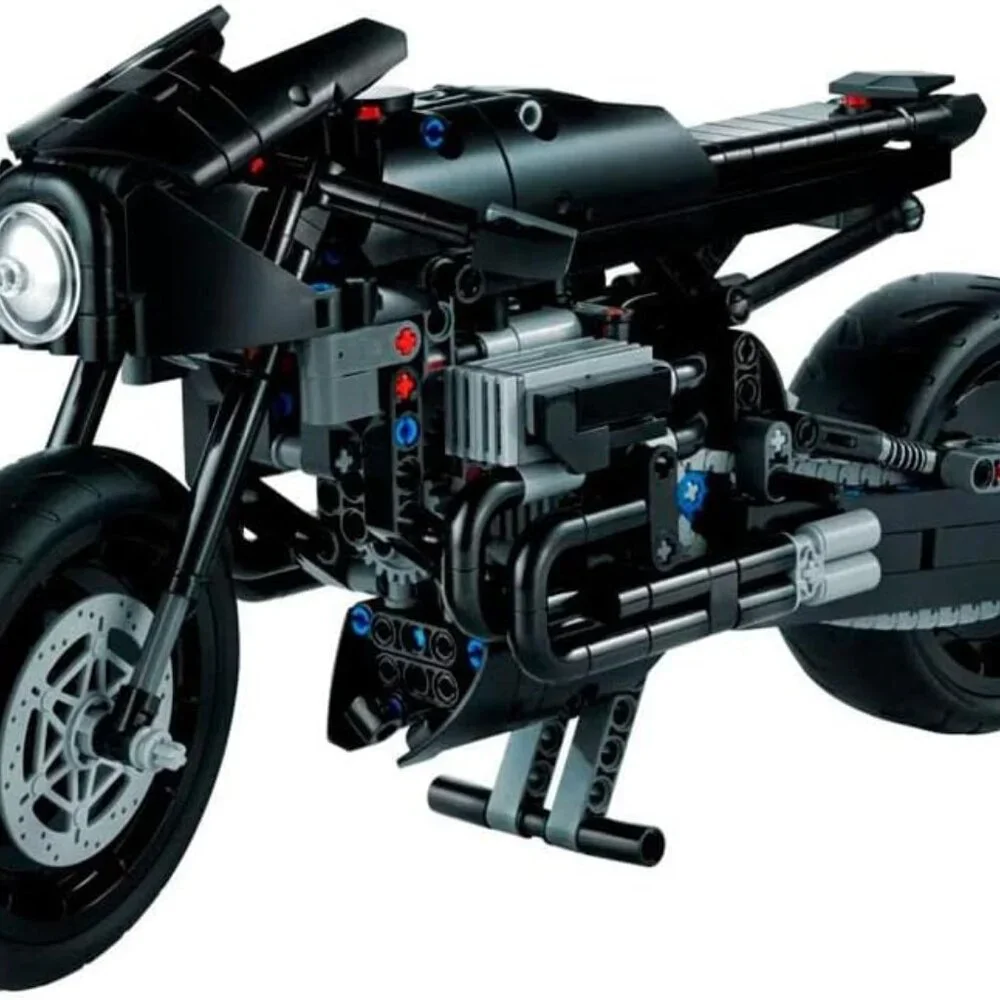 NEW LEGO Technic Batman BATCYCLE Set 42155 Motorcycle Collectible Toy Model Buil - Picture 6 of 16